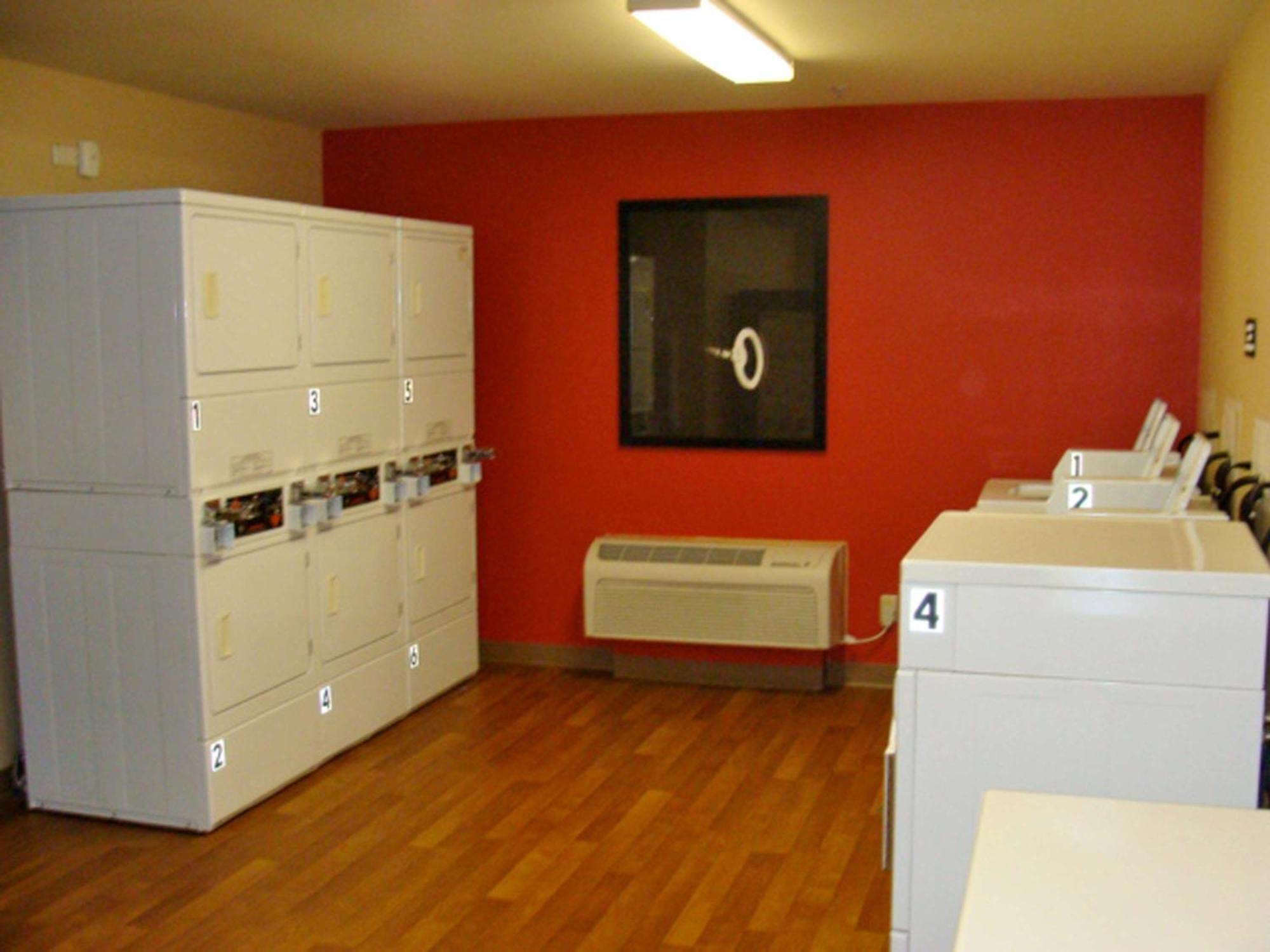 Extended Stay America Suites - Somerset - Franklin Екстер'єр фото